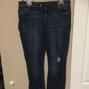 Kut From The Kloth Distressed Boyfriend Jeans